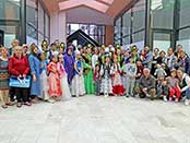 Kazakistan Halk Dansları Topluluğu’ndan Narven’de Eğlenceli Gösteri Şöleni